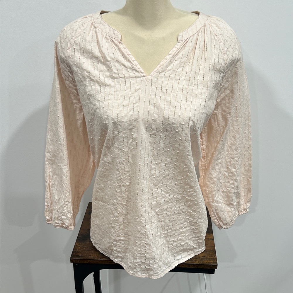 Denver Hayes Light Pink Textured Blouse